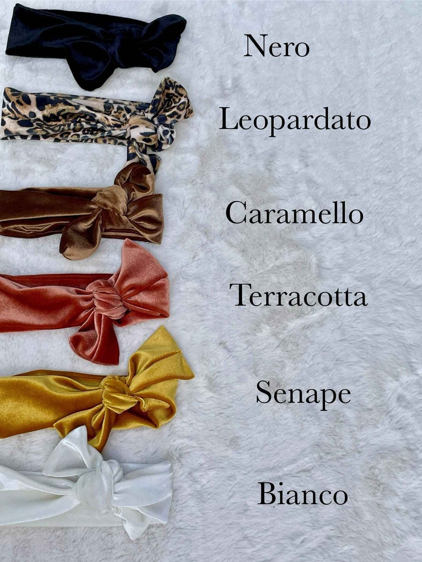 Confezione regalo turbantino con fiocco e portaciuccio in velluto