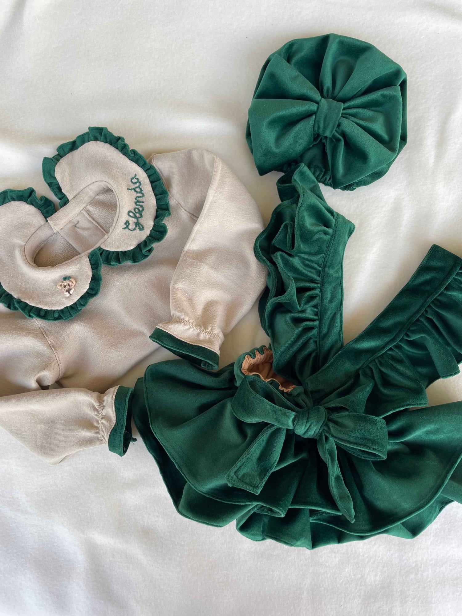 Polo frou frou bordato velluto neonata