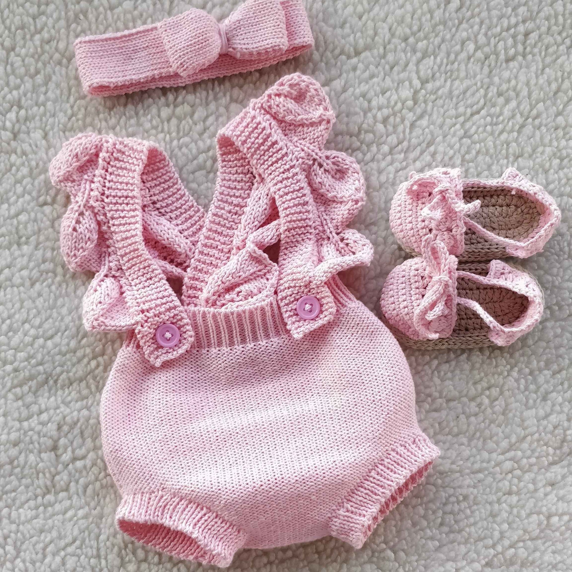 Culotte con bretelle a foglioline