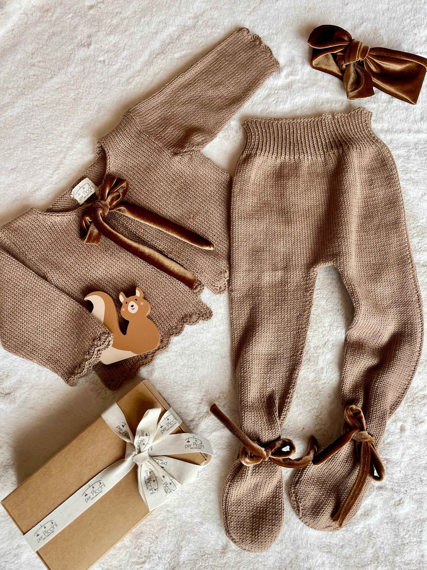 Ghettine con fiocchetti in velluto